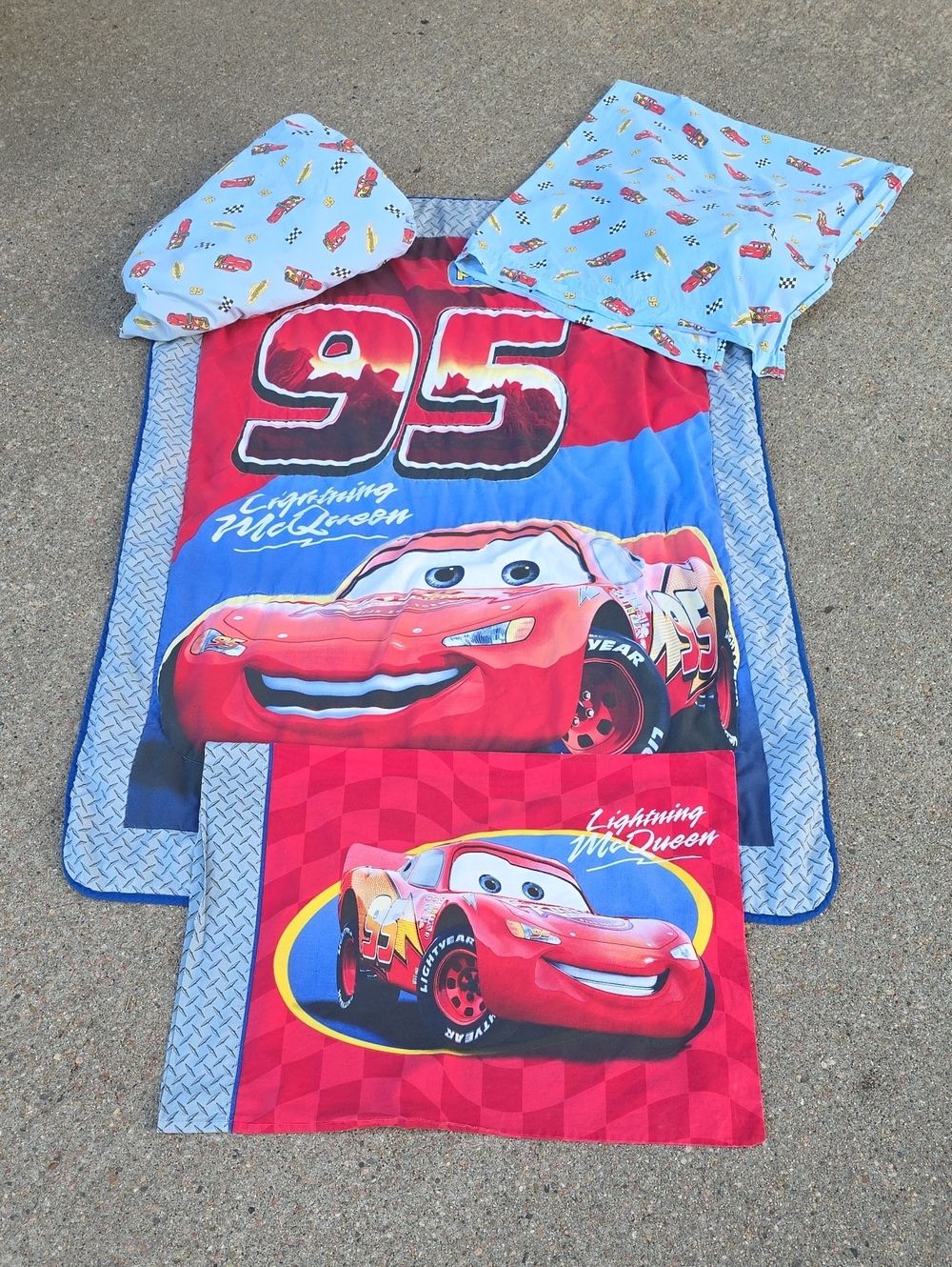 Y2K Cars Disney Pixar Lightning McQueen Mater 4 Piece Toddler Bedding Set